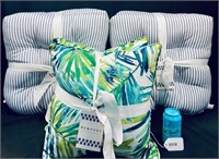 Outdoor Set 4 Cushions & 2 Decorative Pillows