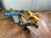 LOT OF 3 GAS POWERED MODEL AIRPLANES