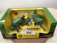 Ertl JD GX345 Lawn & Garden Tractor w/Cart