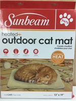12”x19” heated outdoor cat mat