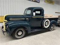 1946 Ford F-1