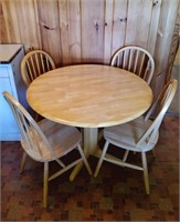 Round Wood Table with 4 Chairs