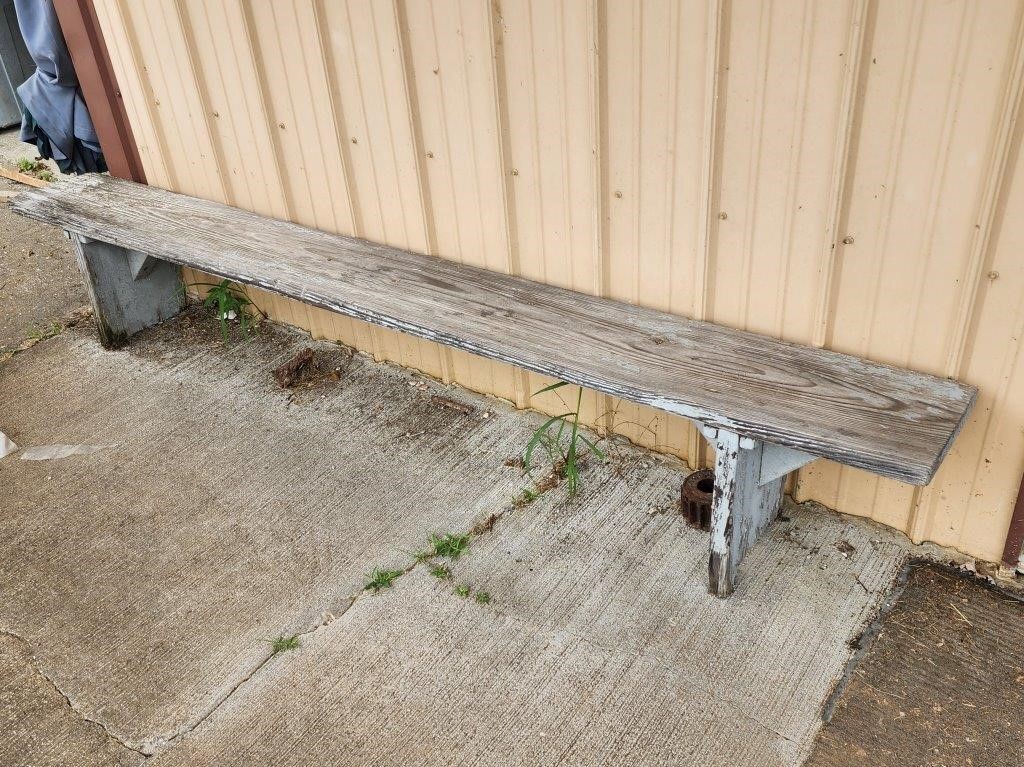 Primitive Painted Bucket Bench