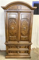 6 FT American of Martinsville Cabinet with Drawers