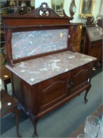 Edwardian marble top washstand with cabriolet