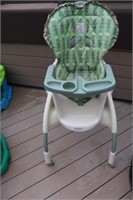 Graco- Kids Adjustable High Chair on Wheels