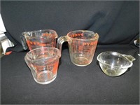 Pyrex: two 2 cup measurers - 2 different 1 cup