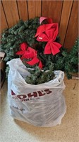 CHristmas Wreaths & Garland
