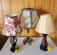 3 Electric Lamps