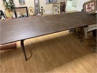 8 FOOT BANQUET TABLE