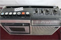 Vintage Panasonic Portable Radio