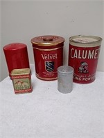 Group of vintage tins