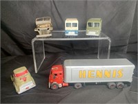 5 Collectible Trucks & Jeep