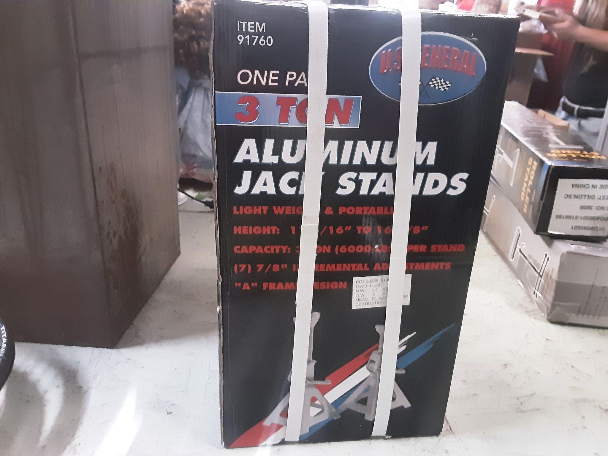 New 3 ton aluminum jack stands