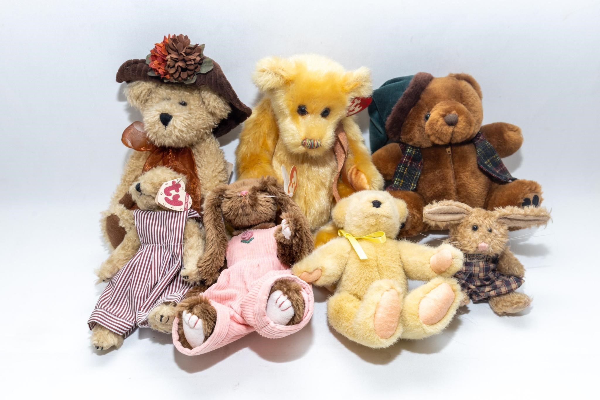 Collection of seven stuffed animals