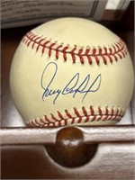 ROGER CEDENO SIGNED BASEBALL in DISPLAY BOX