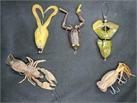 5 Lures: Frogs, Crawfish, Squid, Etc