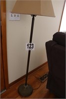 Floor Lamp with Shade(R2)