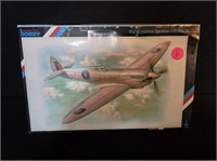 MODEL AIRPLANE NEW IN BOX