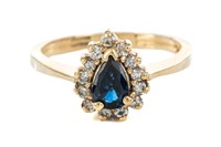 14K GOLD SAPPHIRE AND DIAMOND CLUSTER RING, 3g
