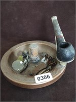 Pipe Tray w/Pipe