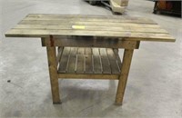 Wooden Work Bench, Approx 5FTx27"x35"