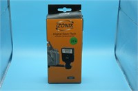 iZONIX Digital Slave Flash with Camera Bracket