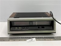 Vintage GE Alarm Clock Digital Radio
