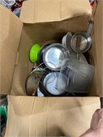 Box of kitchen items