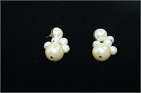 Pair of Dangle Faux Pearl Earrings