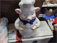 Pig chef cookie jar