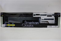 AMERICAN CLASSICS TRUCK BOX CAMPER MOTOR MAX 1/24