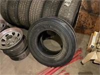 9-5L-15 Front Tractor Tire