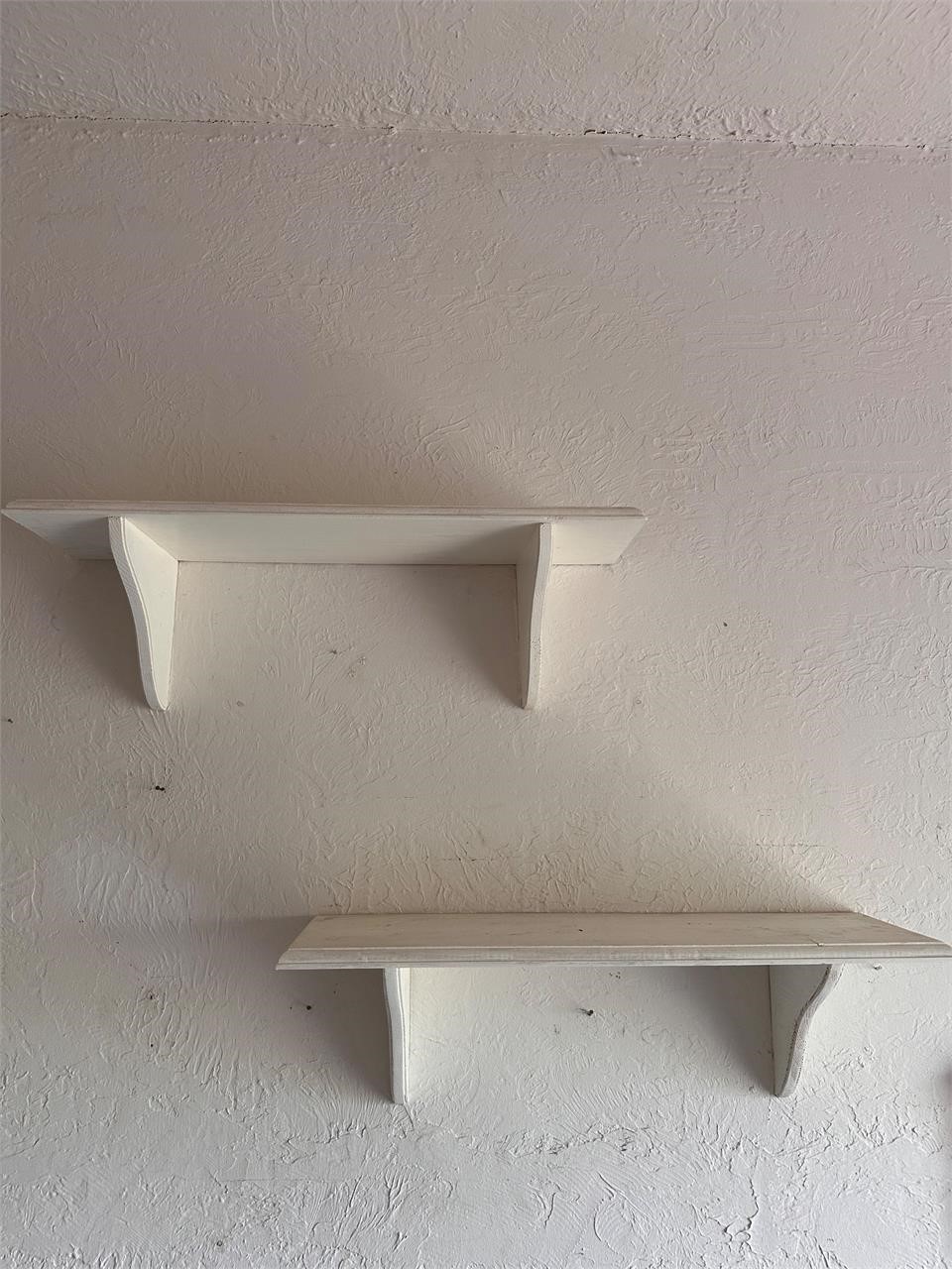 2 White wall shelves