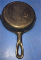 No 3 Wagner ware skillet