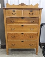 (AQ) Vintage Wood Dresser Chest Of Drawers