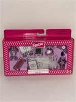 BARBIE SPECIAL COLLECTION DESK SET NEW IN PACKAGE