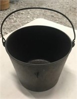 #7 Cast Iron Pot