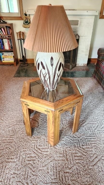 Quality end table and lamp