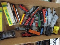 "N" SCALE TRAIN CARS, ENGINES, ETC