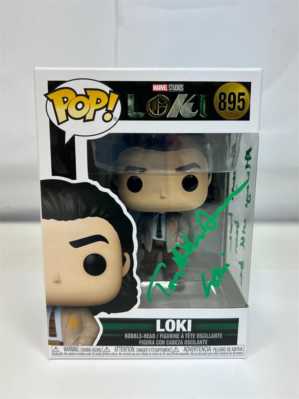 Autograph COA Loki #895 Funko Pop