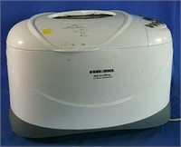B&D All-In-One Automatic breadmaker #2