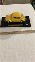 Volkswagon beetle (1967) model car unknown scale