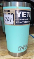 Yeti 20oz Tumbler, Some Scuffs NO LID & Dent