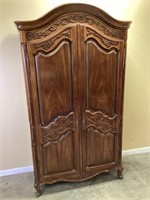 VTG. FRENCH STYLE CARVED WARDROBE