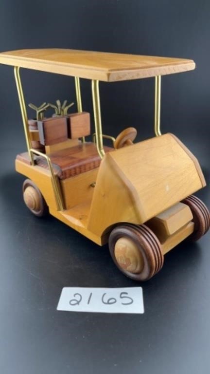 Wooden miniature golf cart