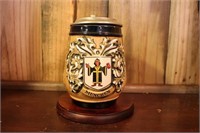 King 1/2 Liter Munchen Monk Stein with Lid