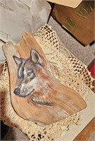 Vintage Coyote & Needlepoint tabel