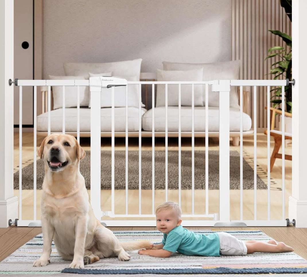 Extra Wide White Baby / Pet Gate