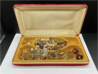RED VELEVET MELE JEWELRY CASE WITH VINTAGE JEWELRY